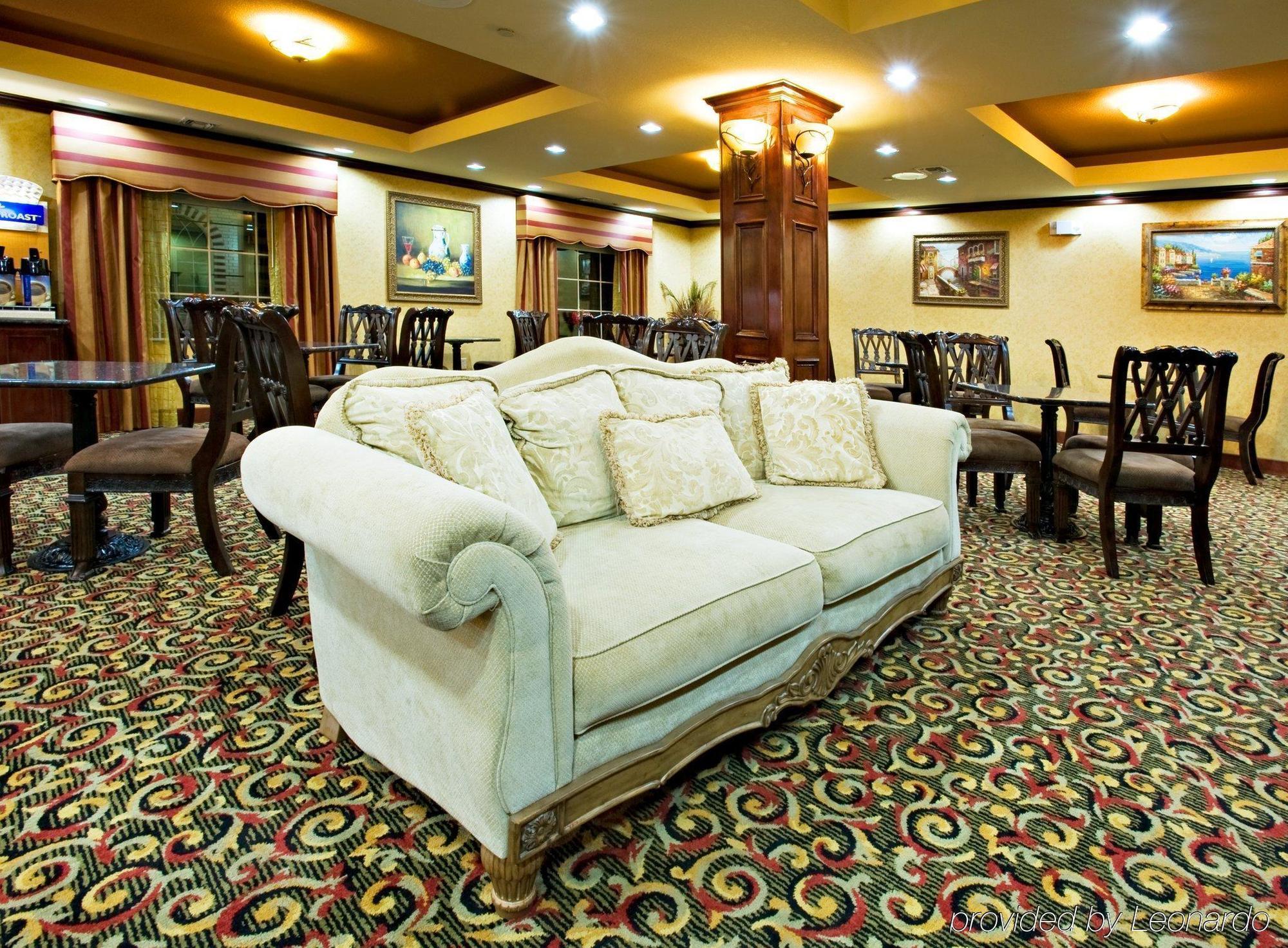 Holiday Inn Express Hotel & Suites Amarillo East, An Ihg Hotel Restaurant photo
